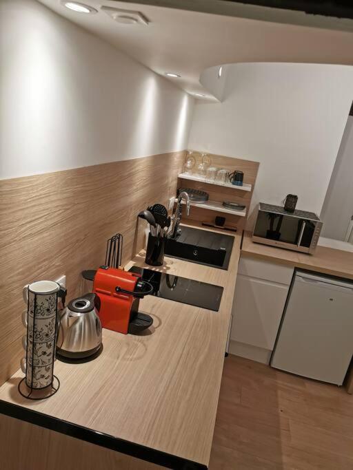 10. Charmant Studio Proche Gare Et Centre Apartment Valence  Exterior photo