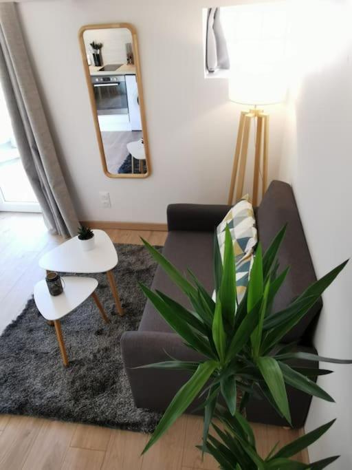 10. Charmant Studio Proche Gare Et Centre Apartment Valence  Exterior photo
